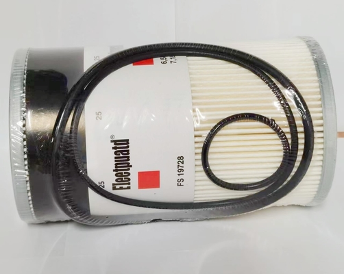 Filtre à noyau de papier de carburant FS19728 P550736 pour excavatrice
